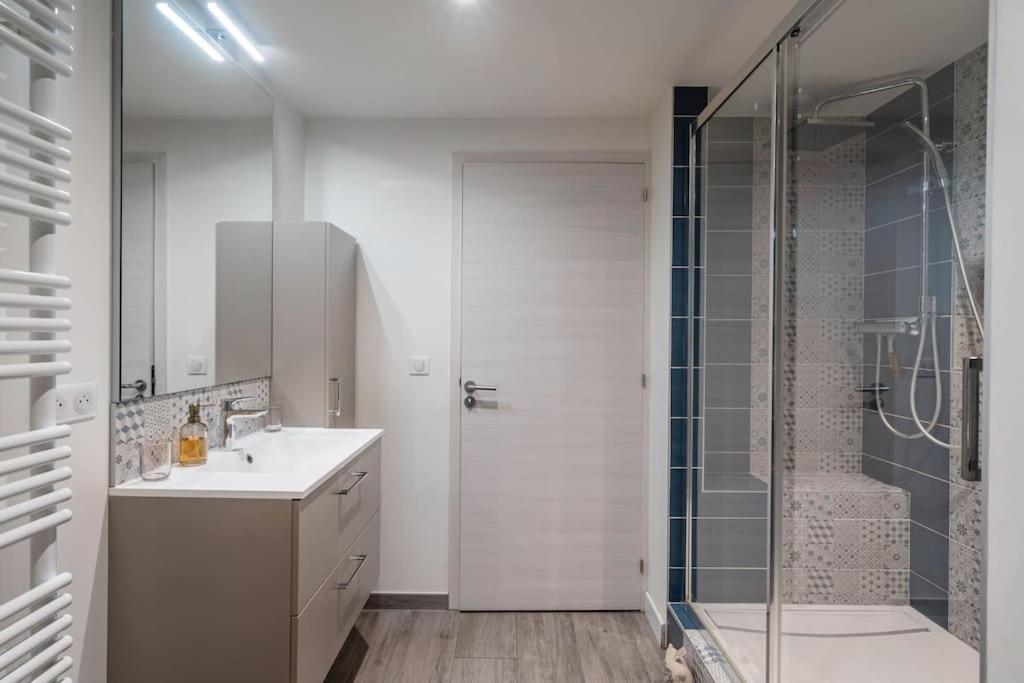 Superbe Appartement Avec Parking Gratuit 隆勒索涅 外观 照片