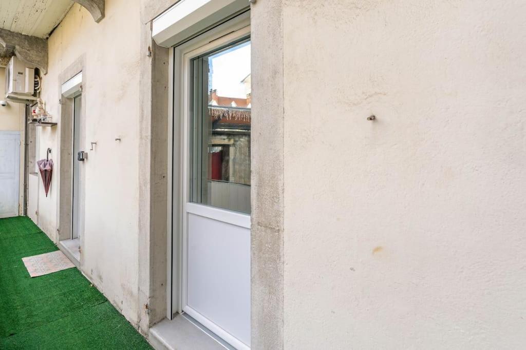 Superbe Appartement Avec Parking Gratuit 隆勒索涅 外观 照片